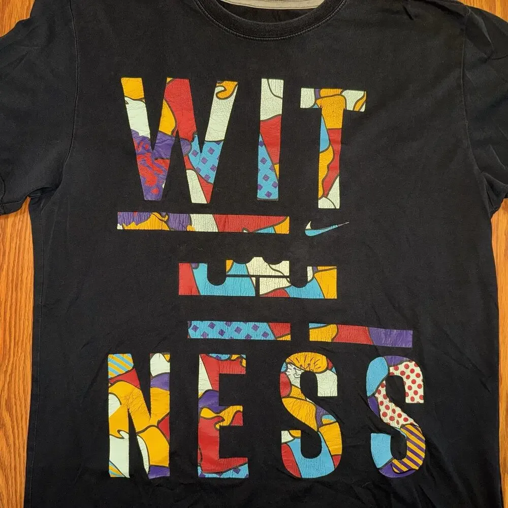 Nike Vintage Lebron James Witness Men Size L T-shirt‎ Pull Over Y2K